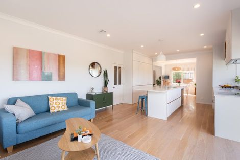 Photo of property in 51 Erlestoke Crescent, Churton Park, Wellington, 6037