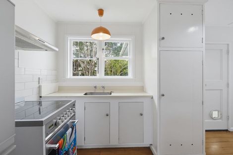 Photo of property in 56 Douglas Mclean Avenue, Marewa, Napier, 4110