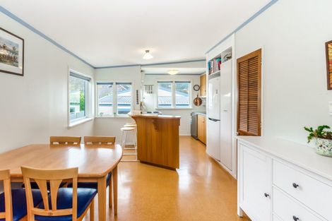 Photo of property in 36 Moana Road, Paraparaumu, 5032