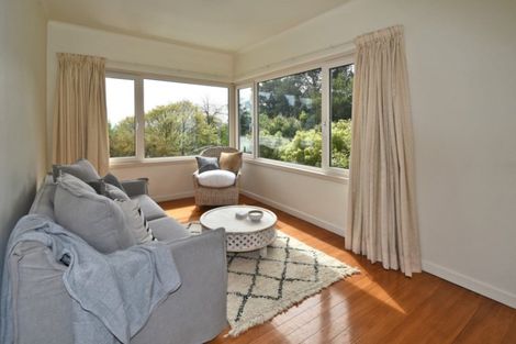 Photo of property in 50 Dyers Pass Road, Cashmere, Christchurch, 8022