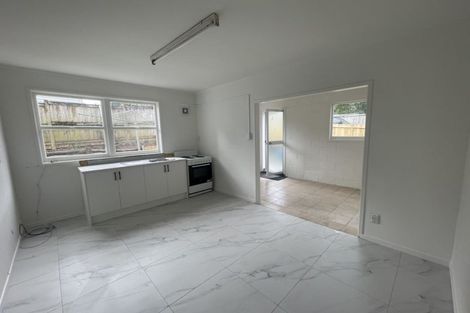 Photo of property in 30 Ramillies Place, Glenfield, Auckland, 0629