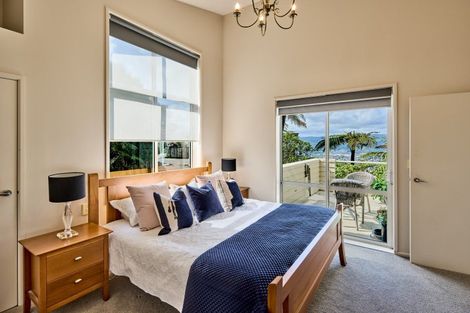 Photo of property in 21 Arahiwi Grove, Tirohanga, Lower Hutt, 5010