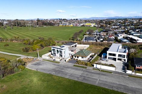 Photo of property in 25 Richmond Street, Waimataitai, Timaru, 7910
