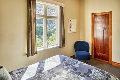Photo of property in 22 Selwyn Terrace, Thorndon, Wellington, 6011