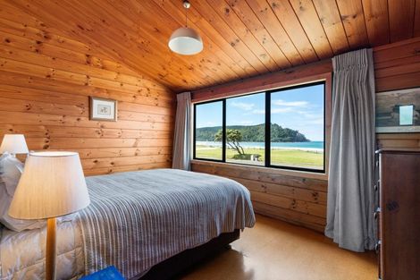 Photo of property in 105 Esplanade Drive, Whangamata, 3620