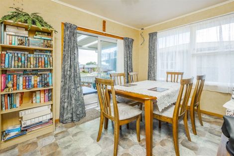 Photo of property in 18 Royal Arch Place, Rosehill, Papakura, 2113