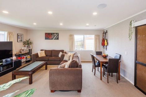 Photo of property in 3 Delta Place, Milson, Palmerston North, 4414