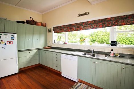 Photo of property in 58 Wharfe Street, South Hill, Oamaru, 9400