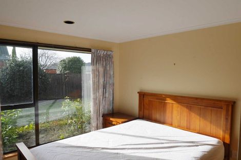 Photo of property in 22 Apsley Drive, Russley, Christchurch, 8042