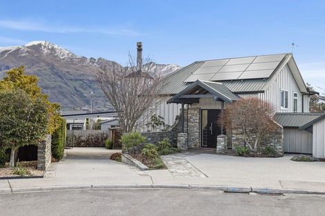 Photo of property in 15 Rowan Court, Wanaka, 9305