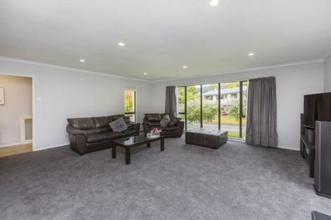 Photo of property in 7 Tapestry Grove, Silverstream, Upper Hutt, 5019