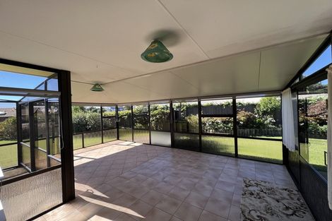 Photo of property in 21 Park Lane, Waitara, 4320