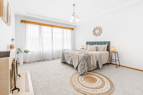 Photo of property in 57 Hargest Crescent, Saint Kilda, Dunedin, 9012