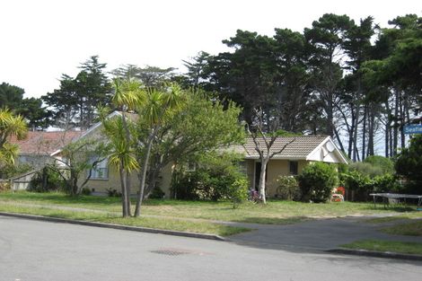 Photo of property in 15 Seafield Place, South New Brighton, Christchurch, 8062