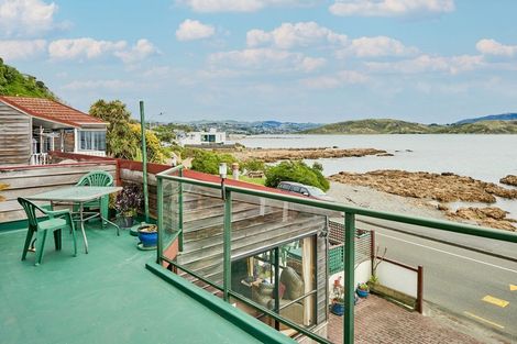 Photo of property in 16 Moana Road, Plimmerton, Porirua, 5026