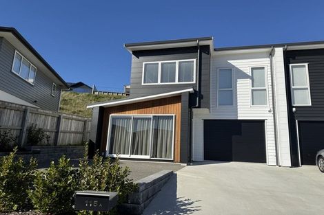 Photo of property in 115a Queen Charlotte Drive, Aotea, Porirua, 5024
