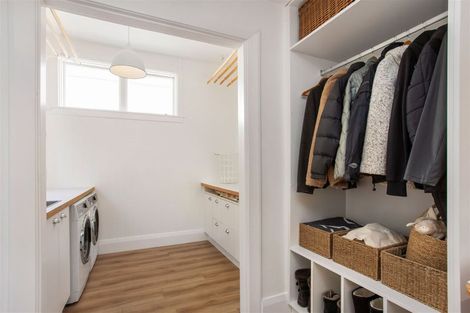 Photo of property in 19c Dyers Pass Road, Cashmere, Christchurch, 8022