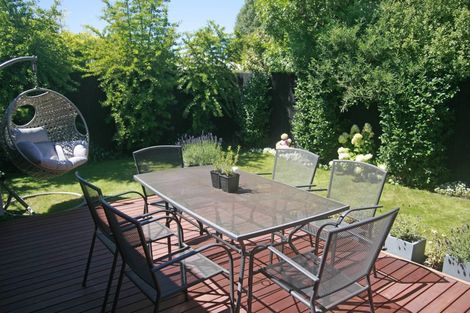 Photo of property in 1a Andrews Crescent, Spreydon, Christchurch, 8024