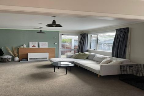 Photo of property in 13 Byron Street, Trentham, Upper Hutt, 5018