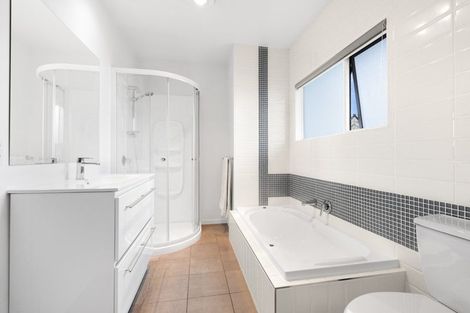 Photo of property in 31 Riverside Road, Orewa, 0931