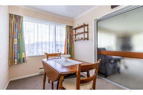 Photo of property in 5b Cameron Street, Waimate, 7924