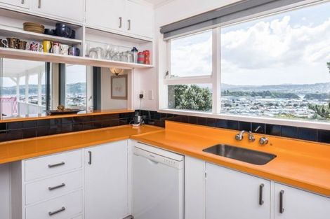 Photo of property in 8 Dallas Court, Miramar, Wellington, 6022