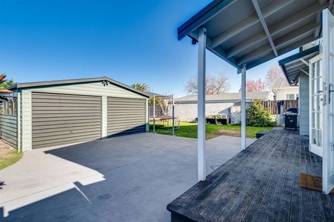 Photo of property in 1213 Caroline Road, Mayfair, Hastings, 4122