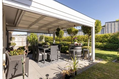 Photo of property in Waterview Estate, 60/4 Greystone Place, Omokoroa, 3114