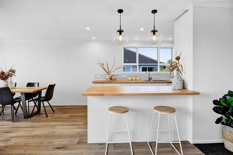 Photo of property in 178 South Road, Hawera, 4610