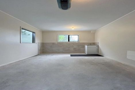 Photo of property in 1/41 Howard Road, Northcote, Auckland, 0627