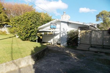 Photo of property in 38 Catherine Crescent, Paparangi, Wellington, 6037
