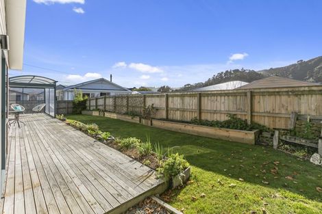 Photo of property in 97a Rata Street, Naenae, Lower Hutt, 5011