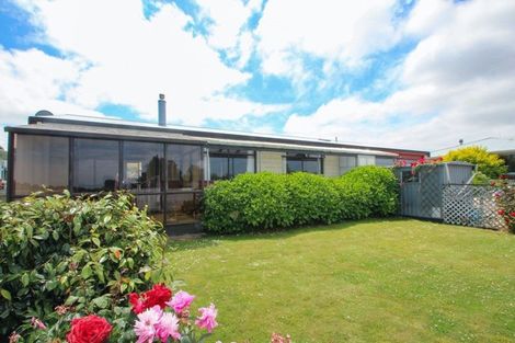 Photo of property in 28 Charles Street, Weston, Oamaru, 9401
