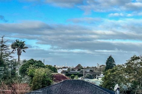 Photo of property in 3/504 Swanson Road, Ranui, Auckland, 0612