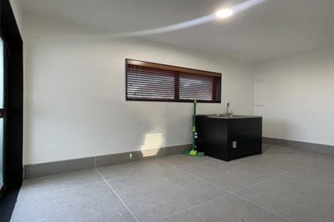 Photo of property in 255 Don Buck Road, Massey, Auckland, 0614
