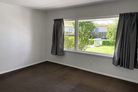 Photo of property in 4/9a Curletts Road, Sockburn, Christchurch, 8042