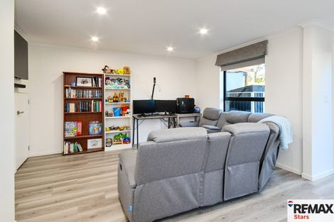 Photo of property in 17 Waipuke Street, Pokeno, 2472
