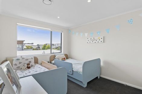 Photo of property in 4 Kittyhawk Lane, Hobsonville, Auckland, 0616