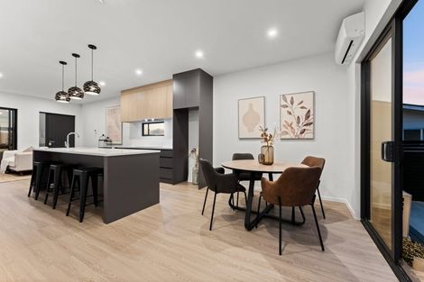 Photo of property in 21b Neal Avenue, Glenfield, Auckland, 0629