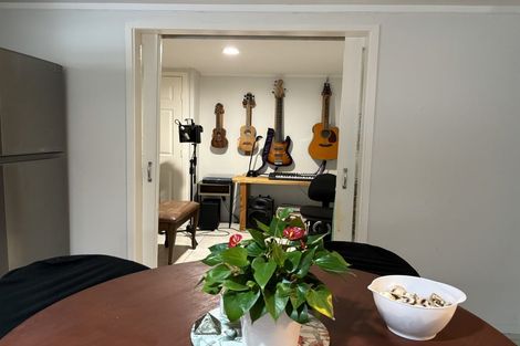 Photo of property in 8 Apirana Avenue, Glen Innes, Auckland, 1072