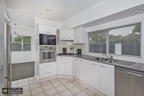 Photo of property in 2 Oxford Avenue, Te Kamo, Whangarei, 0112