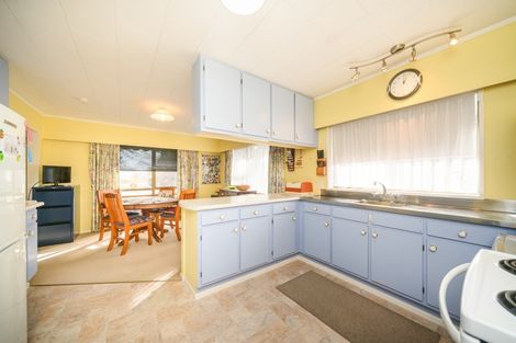 Photo of property in 27 Amberley Avenue, Westbrook, Palmerston North, 4412