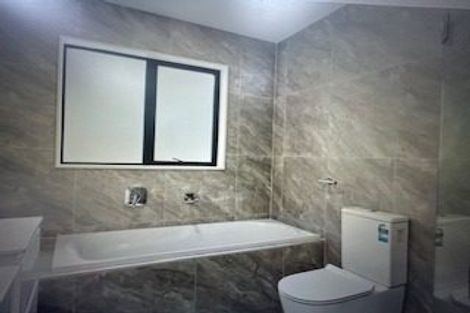 Photo of property in 15 Ahorangi Road, Silverdale, 0932