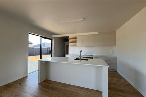 Photo of property in 17 Boyce Crescent, Cambridge, 3434