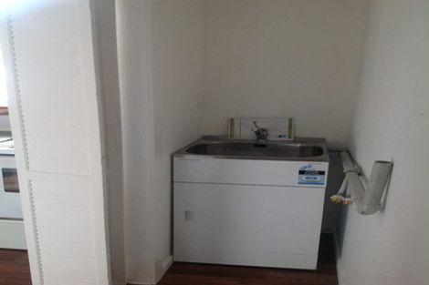 Photo of property in 9 Pohutukawa Street, Woburn, Lower Hutt, 5010