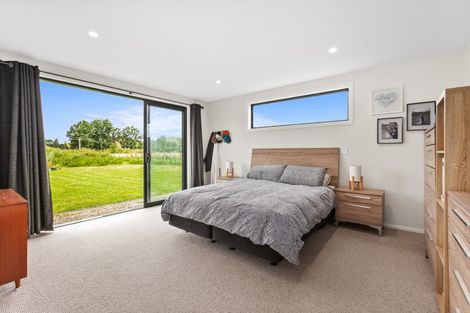 Photo of property in 34 Pourerere Road, Waipawa, 4271