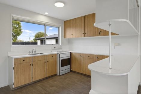 Photo of property in 40 Niven Street, Avondale, Christchurch, 8061