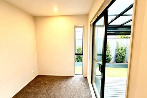 Photo of property in 32 Minhas Road, Papakura, 2110