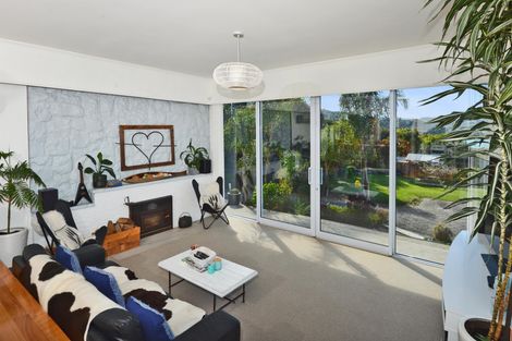 Photo of property in 10 Tahuna Place, Onerahi, Whangarei, 0110