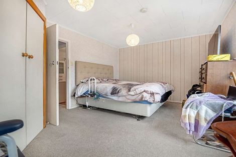 Photo of property in 14 Lucas Place, Weymouth, Auckland, 2103